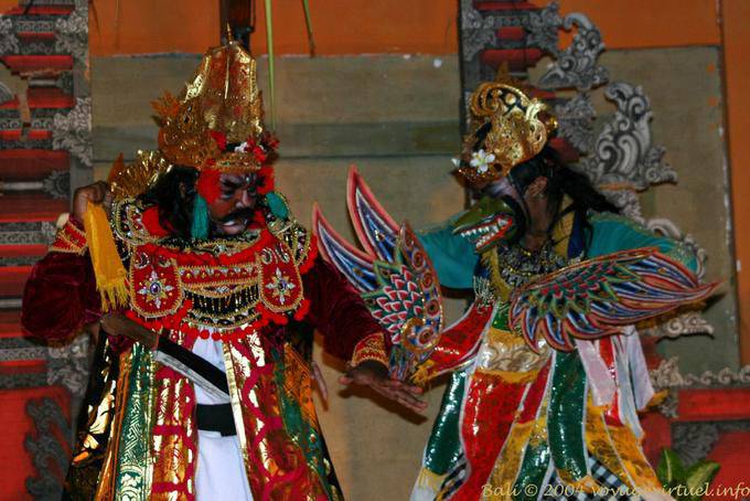 Clash balinesischen Tanz balinesischen Tanz Ramayana Nusa Dua - Bali