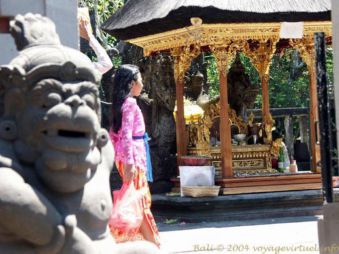 Heiliger Stuhl, Tirta Empul - Bali