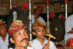 Musiker ekstatisch tanzen Ramayana Nusa Dua, Bali.