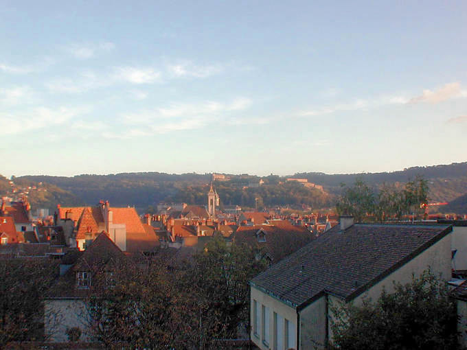Besançon, Ansicht von Battant - Frankreich