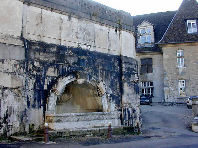 Besançon, Brunnen Arcier Rue du Palais - Frankreich
