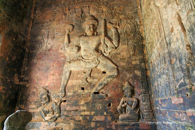 Die großen Schritt von Vishnu, Prasat Kravan, Angkor, Kambodscha