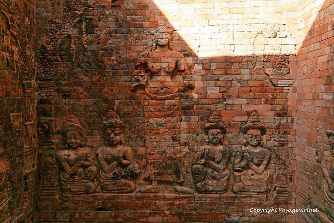 Lakshmi (Frau von Vishnu) und beten, Prasat Kravan, Angkor, Kambodscha