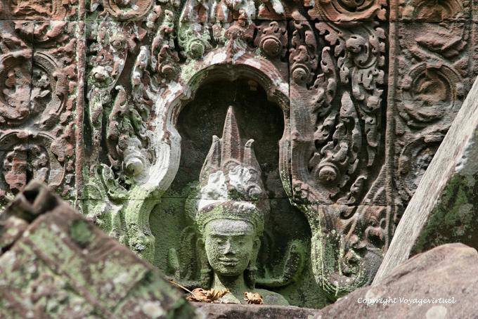 Miniatur in der Wand Ta Phrom, Angkor, Kambodscha