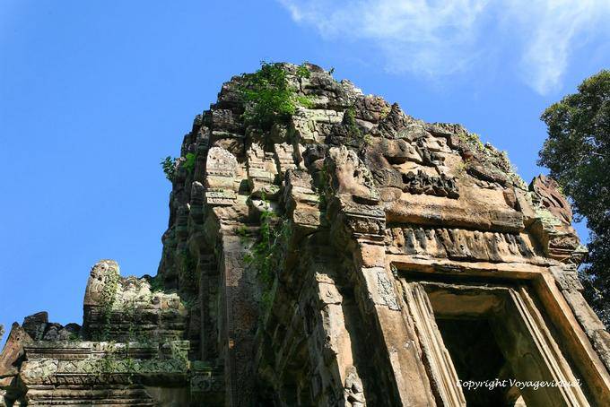 Top of Heiligtum Turm mit Siva und Vishnuiten Bilder, Thommanon geschnitzt, Angkor, Kambodscha