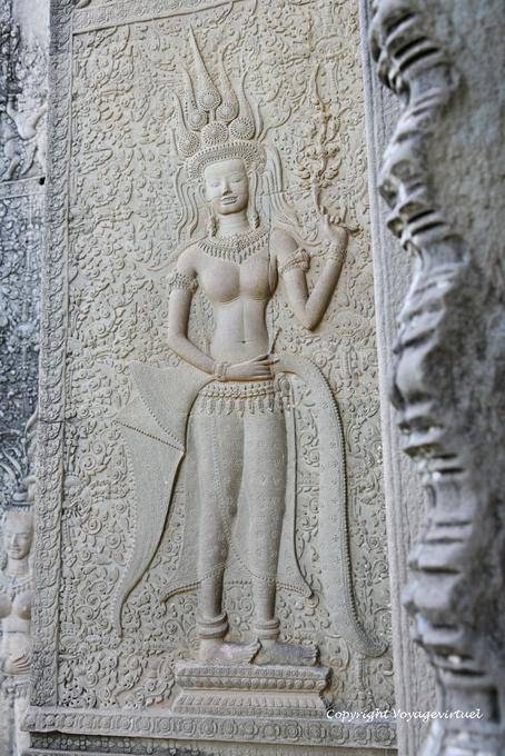 Die Vervollkommnung der Linderung von devata, Angkor Wat, Angkor, Kambodscha