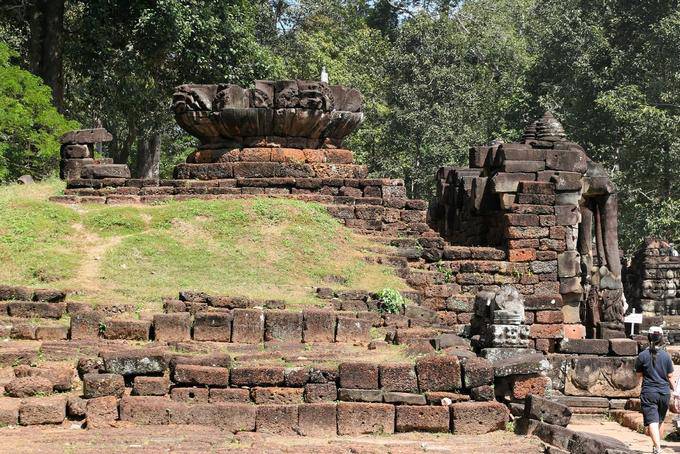 Großer Stein Lotus hinter der oberen Wand, Terrasse Elefanten, Angkor, Kambodscha