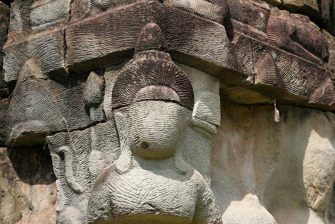 Die Spuren der Meißel des Bildhauers, Terrasse des Lepra-Königs, Angkor Thom, Angkor, Kambodscha