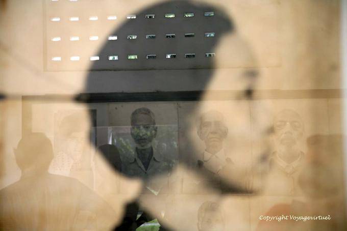 Die Opfer der Säuberungen der Roten Khmer, Unschärfe bei S-21, Phnom Penh - Kambodscha