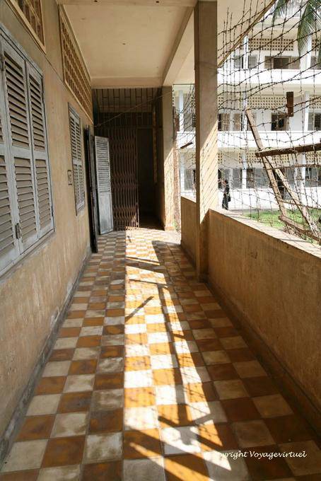Korridor der alten Schule in ein Gefängnis, Tuol Sleng, Phnom Penh - Kambodscha