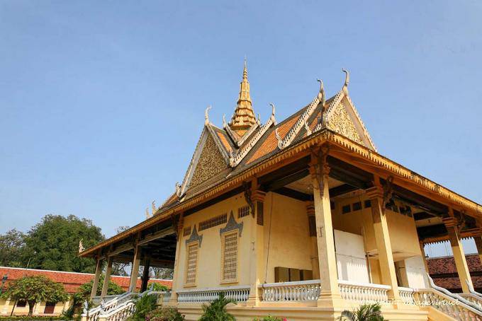 Rücken und Seite Phochani Pavillon, Königspalast, Phnom Penh - Kambodscha