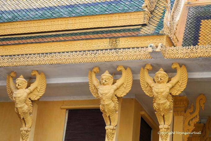 Goldene Garudas, die das Dach der Königspalast, Phnom Penh - Kambodscha