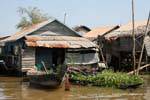Fischerhaus auf dem Tonle Sap, Kambodscha.