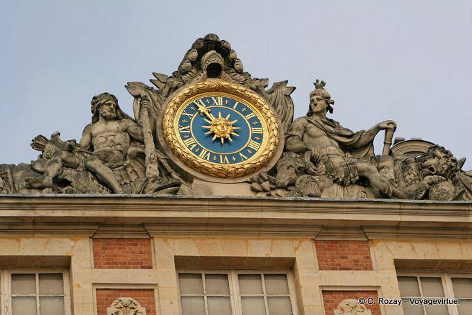 Zentral innere Uhr, Versailles