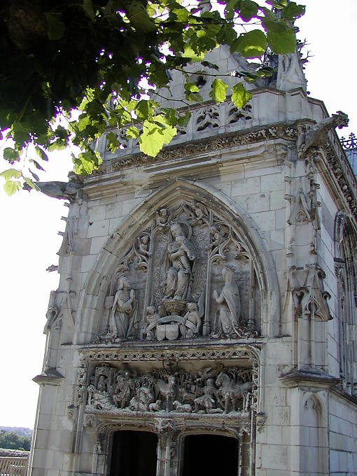 Giebel der Kapelle von Saint-Hubert, Schloss Amboise, Frankreich.