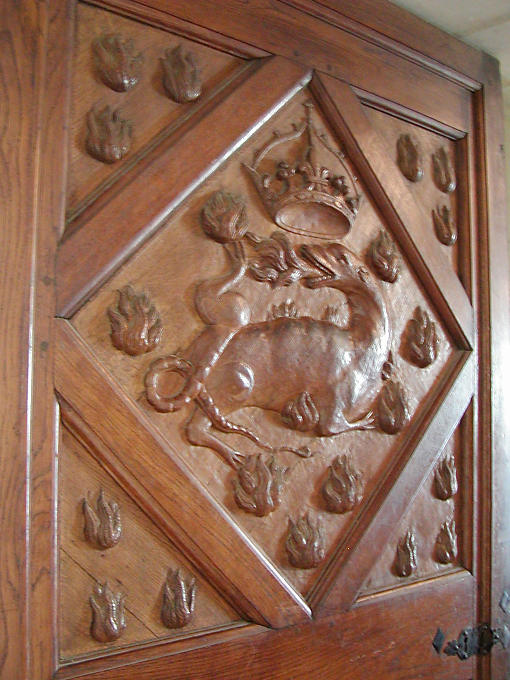 Salamander Drachen an einer Tür, Schloss Chambord, Frankreich.