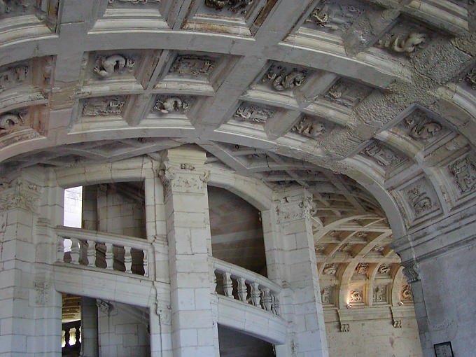 Kassettentonnengewölbe, Schloss Chambord, Frankreich.