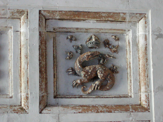 Emblem von François Premier, das Château de Chambord, Frankreich.