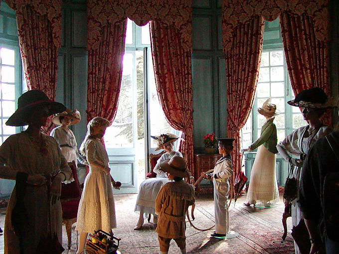 Wiederaufbauphase in der Vauban Salon, Schloss von Ussé, Frankreich.