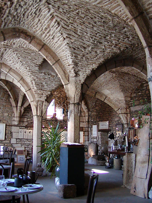 Cabalus Teestube, Vézelay, Frankreich.