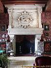 Monumentale Kamin mit dem Salamander Franz I., Castle Lounge Azay-le-Rideau geschmückt, Frankreich.
