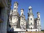 Geschütztürme, Schornsteine und Dachgauben, Chambord, Frankreich.