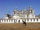 Cavalier im Hof, Schloss von Chambord, Frankreich.