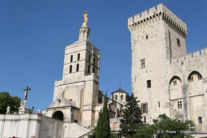 Notre Dame des Doms, Überblick über die Website vom Fuß des Felsens, Avignon, Provence, Frankreich