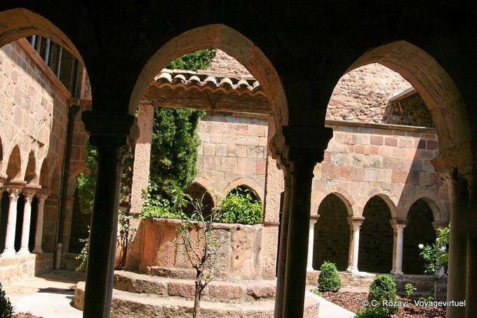 Kreuzgang der Kathedrale von Fréjus, Provence, Frankreich