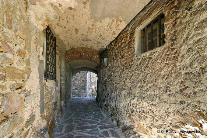 Gassin, Passage von Oust, Provence, Frankreich