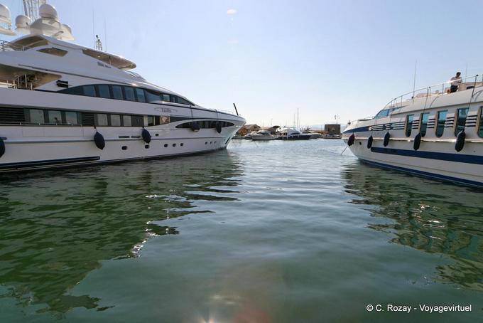 Saint-Tropez, wohlhabenden Yachten, Provence, Frankreich