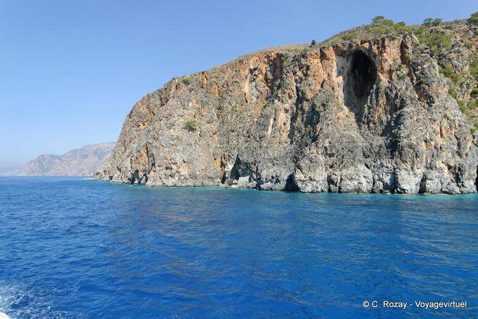 Agia Roumeli-Klippen und Höhlen - Kreta, Griechenland