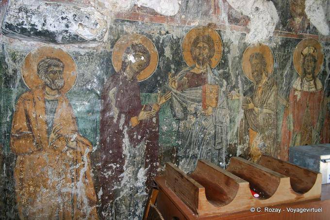 Alte Malerei in der Kirche von Agios Georgios, um Plemeniana, an der Straße nach Kandanos (Paleochora) - Kreta, Griechenland