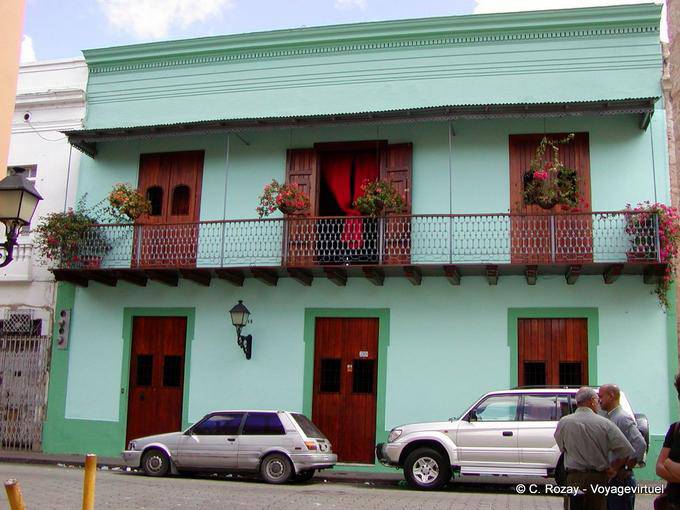Grünes Haus in Santo Domingo, Dominikanische Rep.