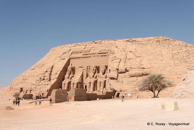 Panorama Hill Großen Tempel Amun-Re und Re-Harachte, Abu Simbel gewidmet - Aegypten
