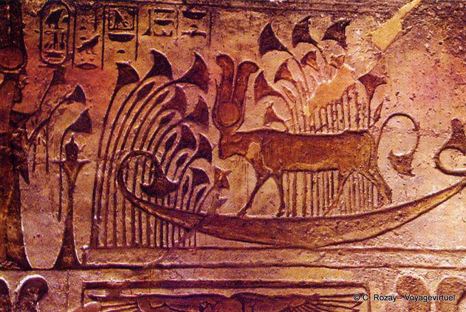 Ibshek, Halle des Tempels, die Hathor-Kuh auf einem Boot, Abu Simbel - Aegypten