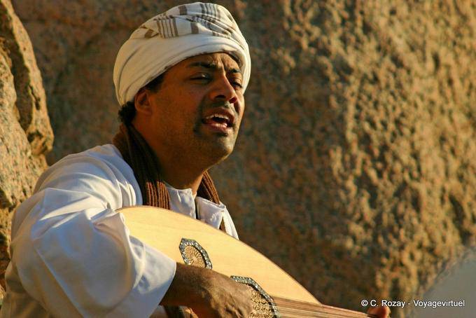 Traditionelle Musik Sänger zum Hotel Old Cataract Aswan - Aegypten
