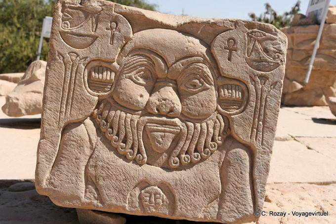 Bild des Tempels von Hathor, Tempel von Philae - Aegypten