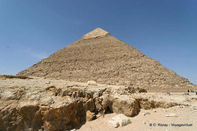 Pyramid Khafras sehen aus dem Boden, Giza - Aegypten