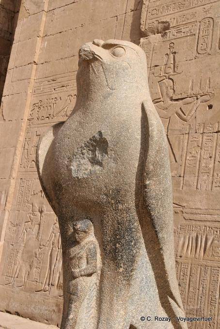 Statue des Gottes Horus für den Schutz des Königs, Edfu verantwortlich - Aegypten