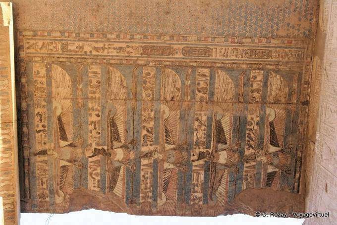 Bemalte Decke, Geier und Sternenhimmel, Tempel von Kom Ombo - Aegypten