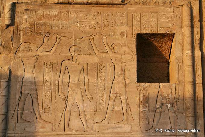 Sobek und Haroeris Ptolemäus Tempel von Kom Ombo - Aegypten
