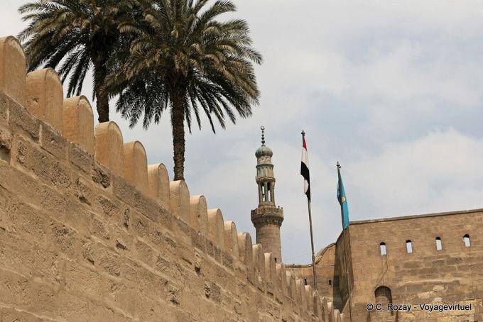 Zinnen der Mauer der Zitadelle von Saladin, Kairo - Aegypten