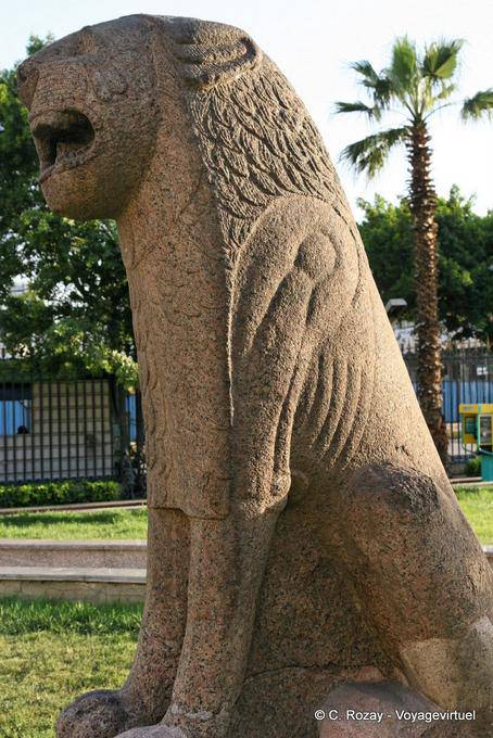 Profil eines Löwen Skulptur, Museum, Kairo - Aegypten