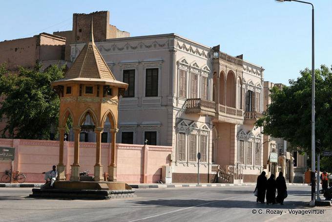 Schönes Haus auf Kornish Al Nil, Luxor - Aegypten