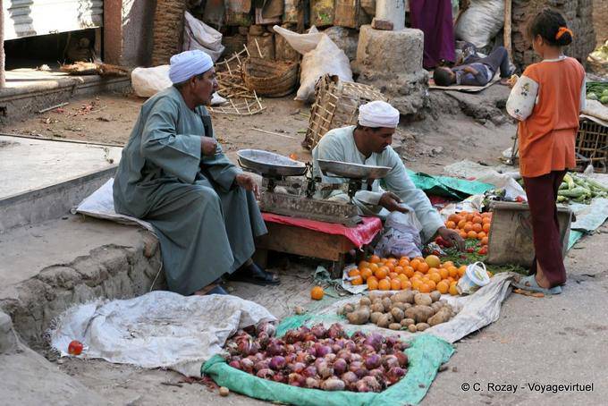 Antiquar das Gleichgewicht, Luxor - Aegypten