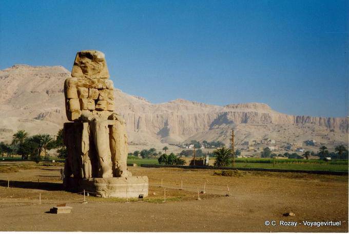 Einer der Kolosse von Memnon - Aegypten