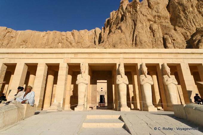 Djoser-djéserou, der Tempel der Hatschepsut - Aegypten
