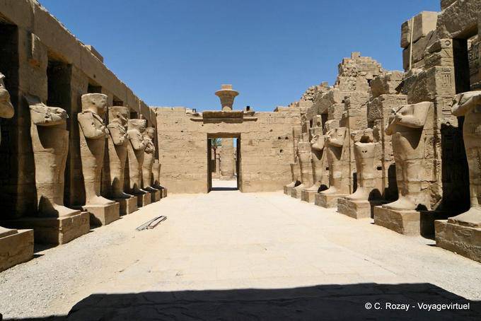 Tempel von Ramses III, Karnak - Aegypten