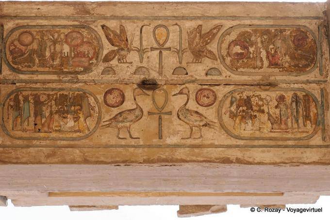Andere Sturz symbolischen bunte Tempel von Karnak - Aegypten